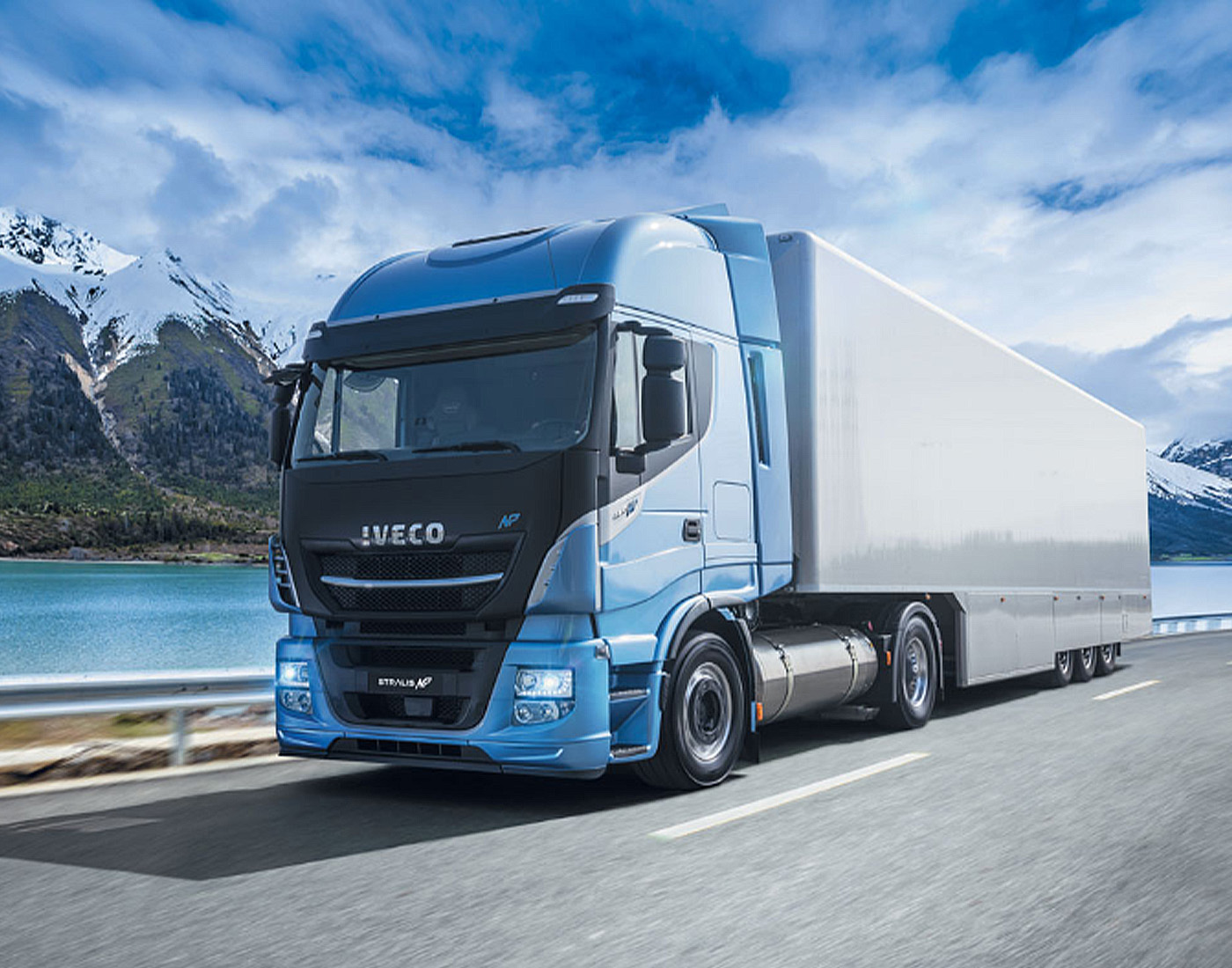 Тягач Iveco Stralis - 